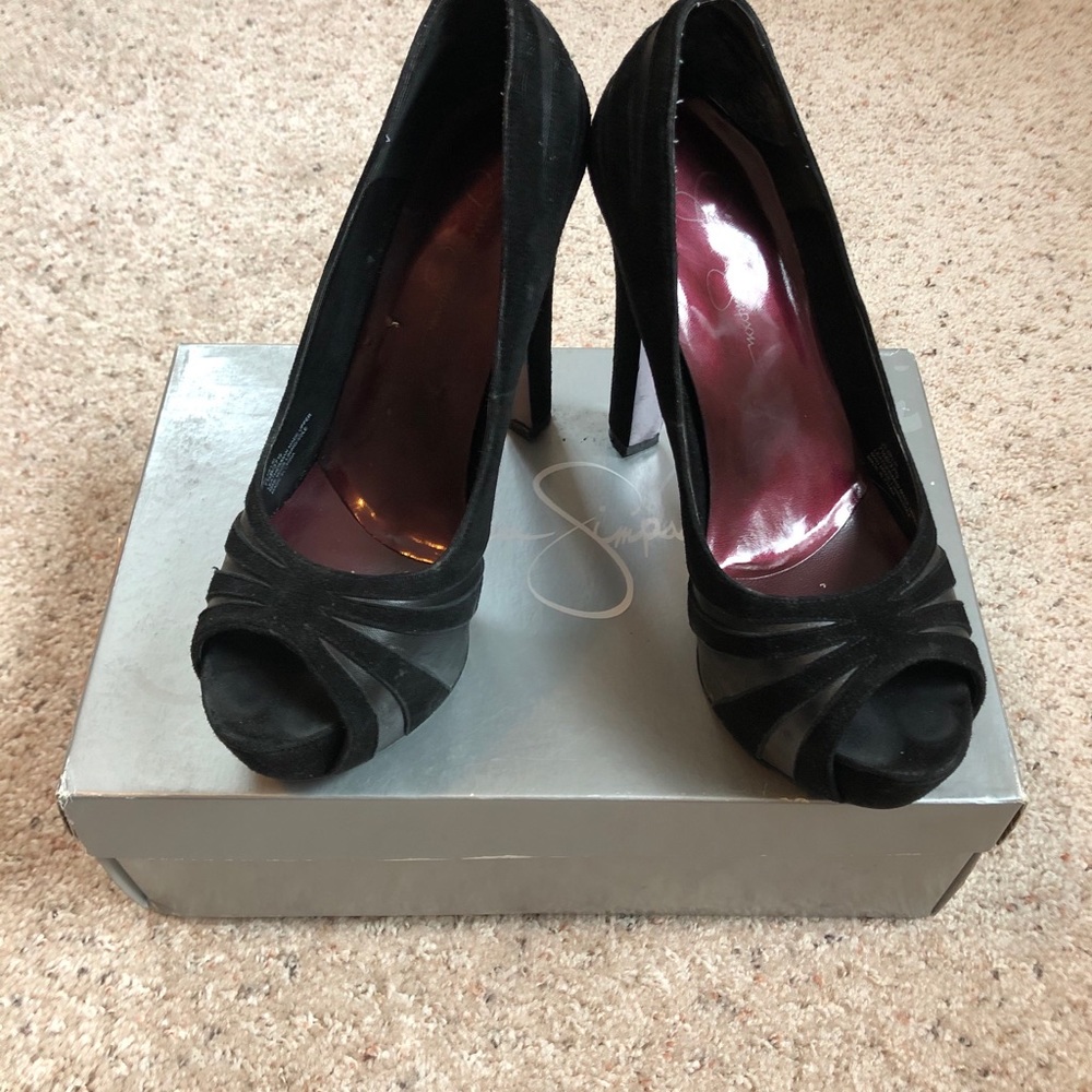 Jessica Simpson Peep-toe Pumps